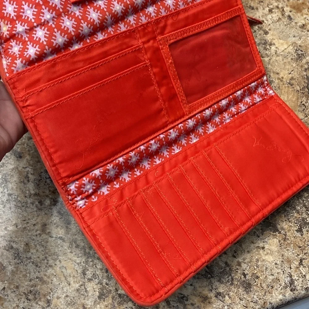 Vera Bradley Magnetic Wallet